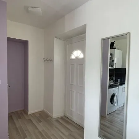 T1 Entre Et Avec Balcon *